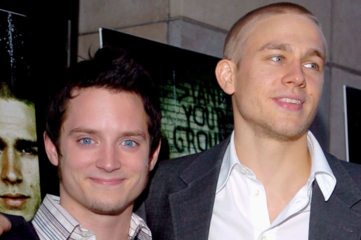 Charlie Hunnam, Elijah Wood