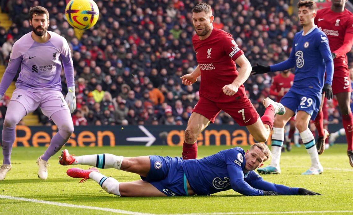 Mykhaylo Mudryk misses a chance for Chelsea against Liverpool in their goalless Premier League clash
