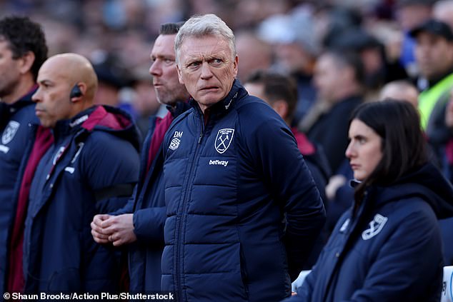 The news will come as a blow to manager David Moyes, with Gianluca Scamacca already out
