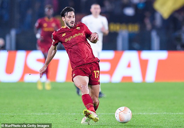 Bournemouth are considering a loan move for Roma left-back Matias Vina