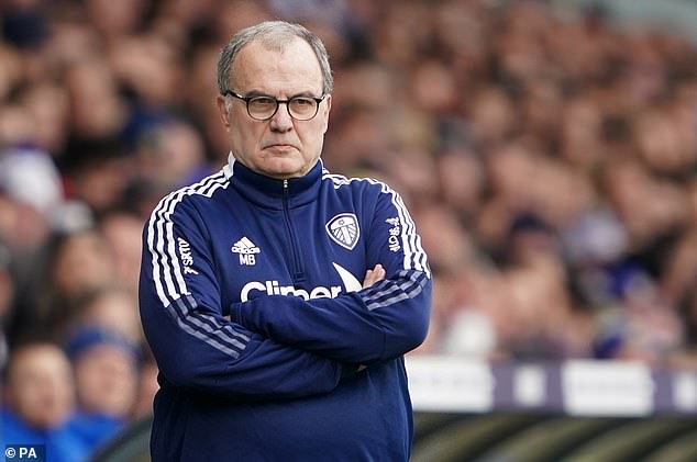 Marcelo Bielsa has informed Everton he does not want to replace Frank Lampard as manager