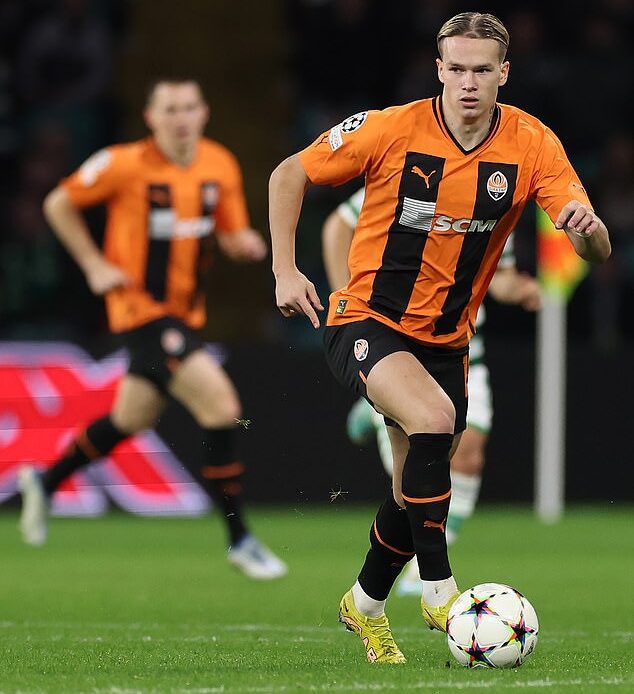 Shakhtar Donetsk are expected to reject Arsenal’s improved offer for Mykhaylo Mudryk