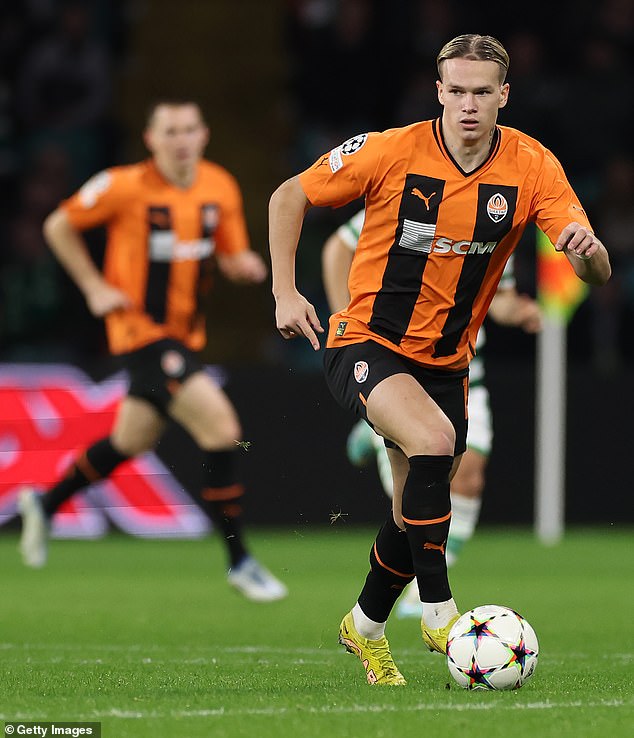 Shakhtar Donetsk are expected to reject Arsenal’s improved offer for Mykhaylo Mudryk