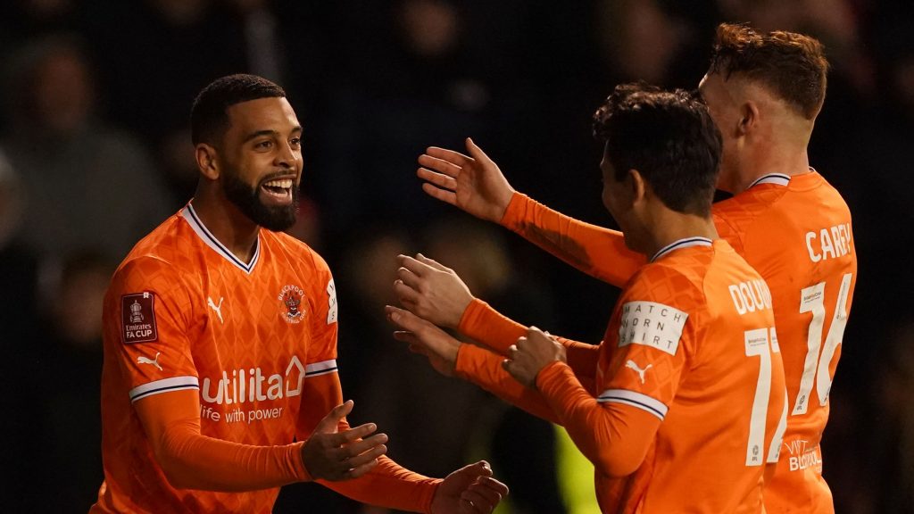 Blackpool beat Forest