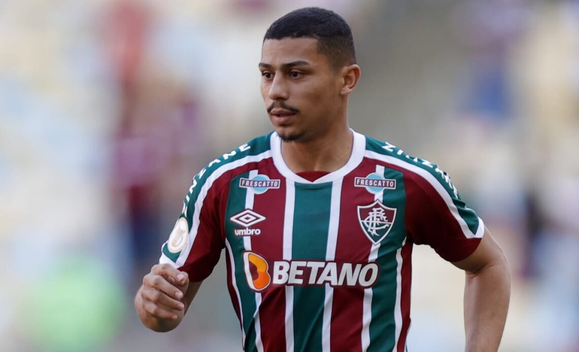 Fulham launch bid for Fluminense midfielder Andre