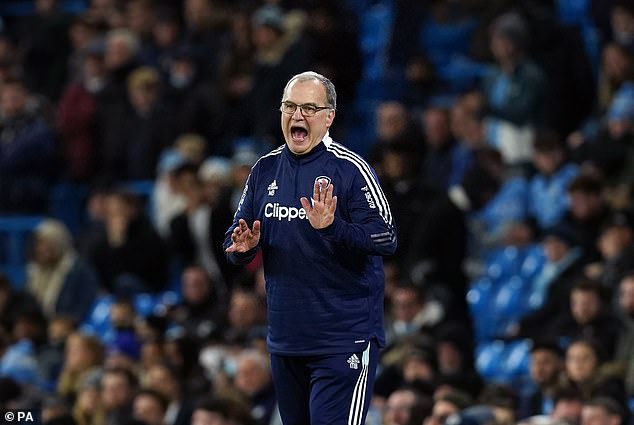 Marcelo Bielsa would've been a TERRIBLE fit for Everton and chances are he'd have taken them down