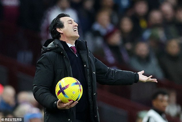 Emery watched Tete in action as his Aston Villa side lost 4-2 to Leicester City on Saturday