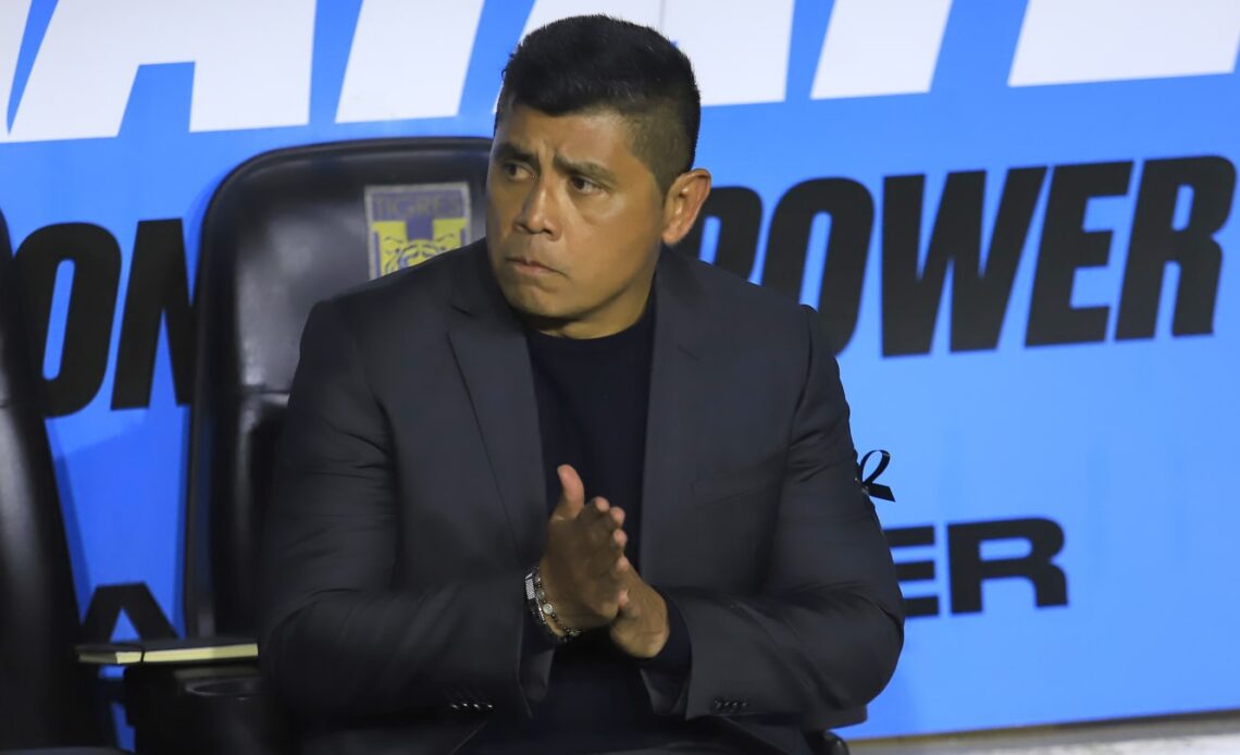 'Chima' Ruiz celebrates first victory as Tigres interim manager