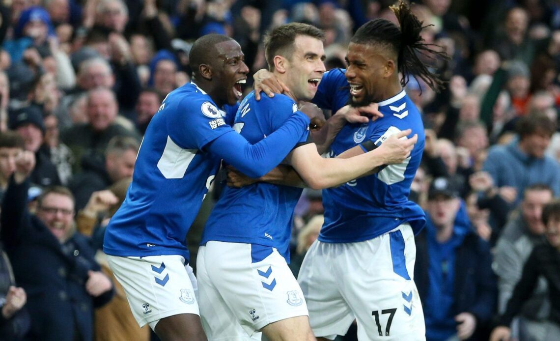 Everton defender Seamus Coleman celebrates his goal