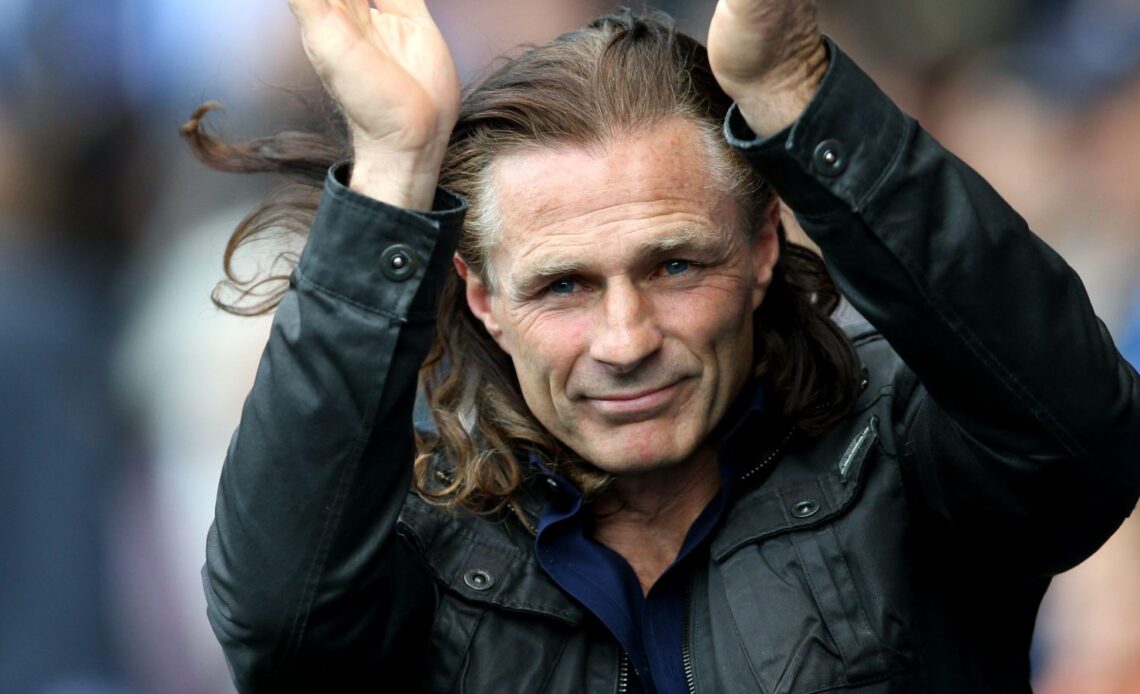 QPR appoint Ainsworth