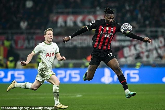 Ahead of Milan's second-leg Champions League last-16 tie against Tottenham, Leao admitted he does not like the weather in London, as English side Chelsea weigh up a summer move