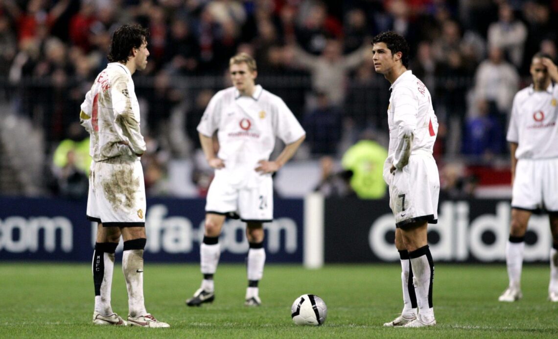 Man Utd duo Cristiano Ronaldo and Ruud van Nistelrooy look dejected