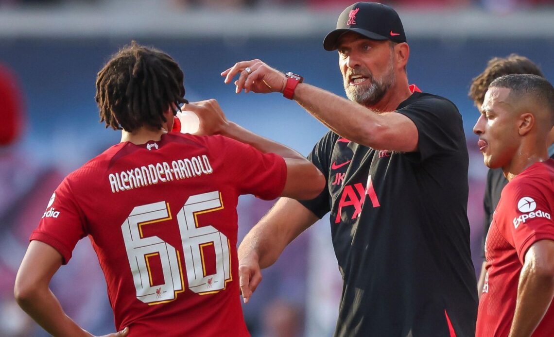 Liverpool boss Jurgen Klopp gives Trent Alexander Arnold instructions
