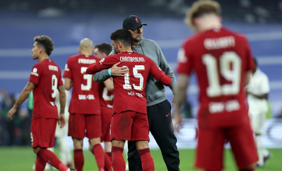 Liverpool boss Jurgen Klopp hugs Alex Oxlade-Chamberlain