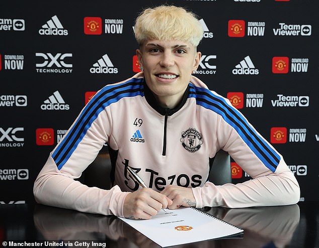 Man United: Alejandro Garnacho signs new FIVE-YEAR contract