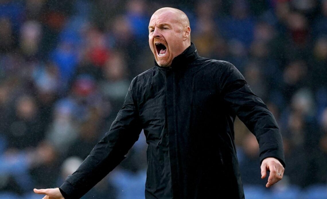 Everton boss Sean Dyche shouts at his players