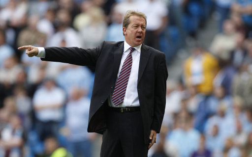 West Ham target 65-year-old former manager if Moyes fails to win against Fulham