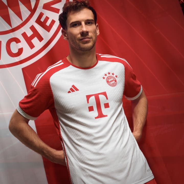 Leon Goretzka in Bayern's new home kit