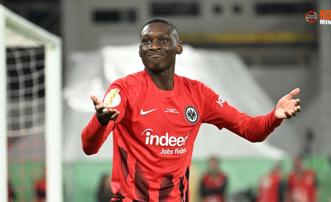 Eintracht Frankfurt set Randal Kolo Muani price tag