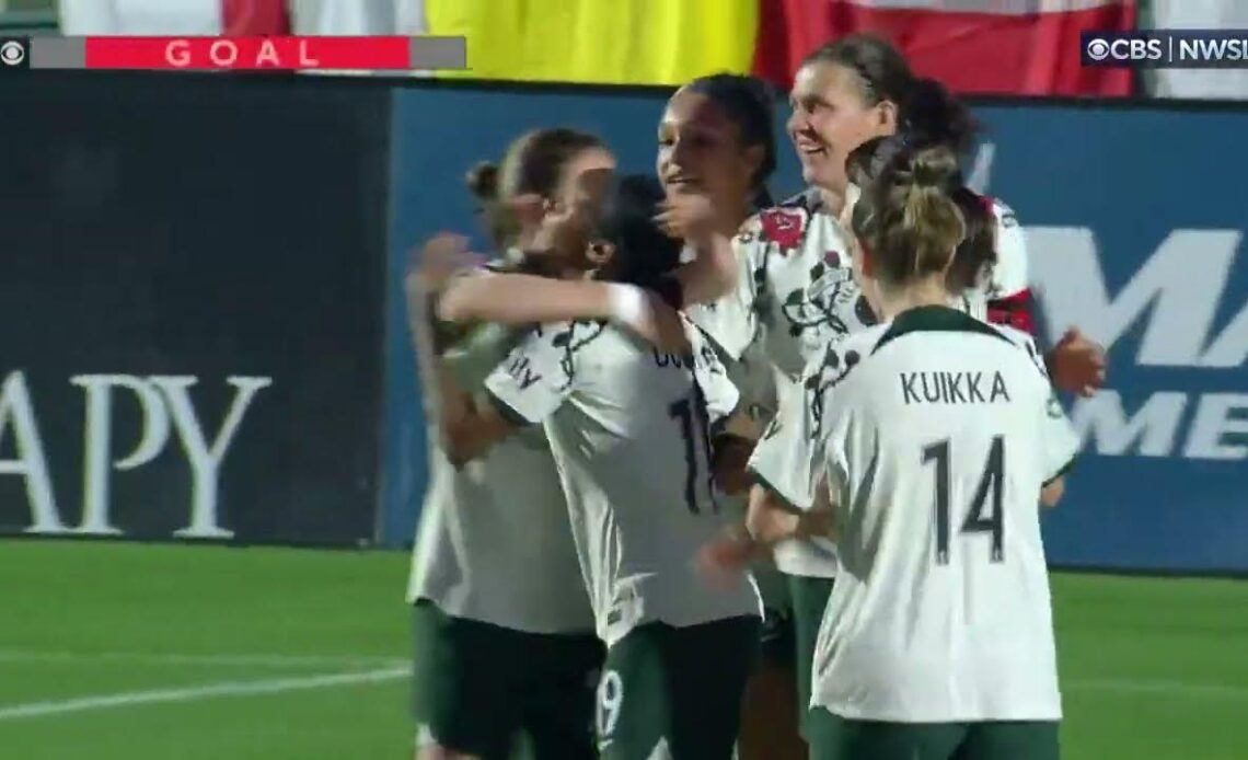 GOAL | Crystal Dunn secures brace and equalizes again for Portland in the 52'