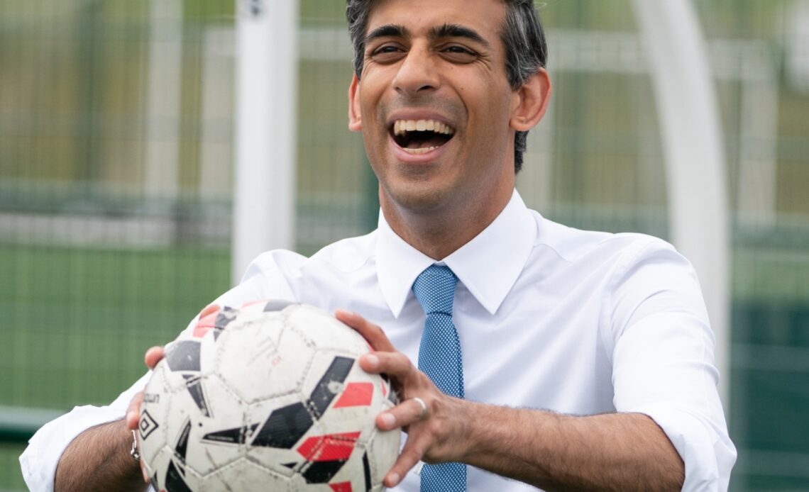 Which football team does Rishi Sunak support?