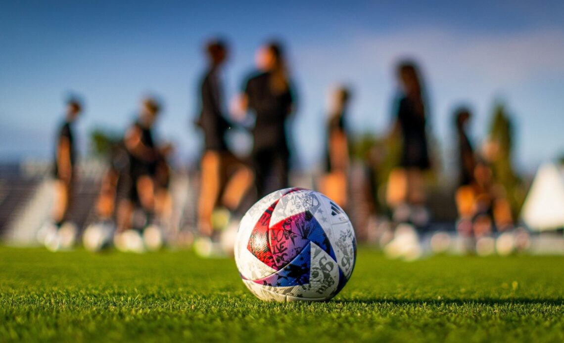 Husky Women’s Soccer Signs Nine On NSD