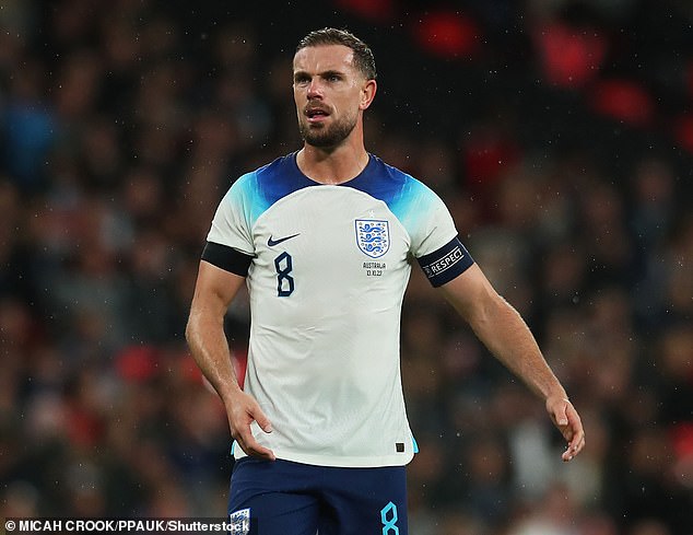 England midfielder Jordan Henderson says that he doesn't know why supporters booed him