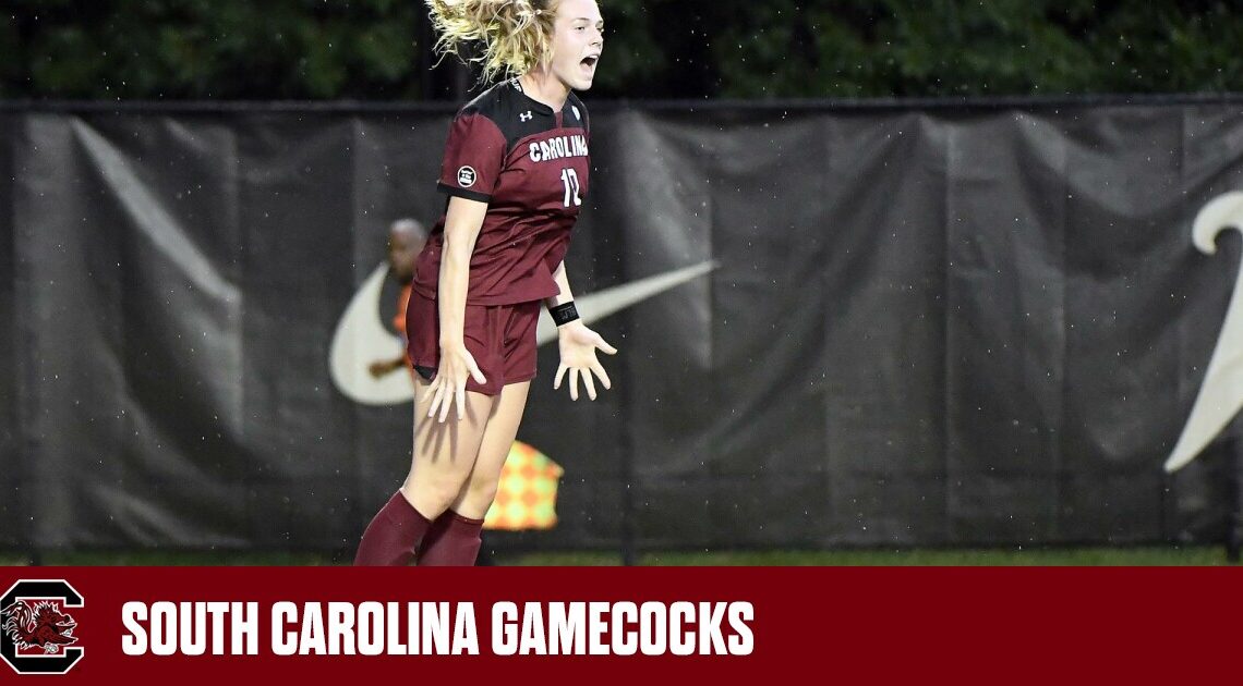 Two Gamecocks Named United Soccer Coaches First-Team Scholar All-Americans – University of South Carolina Athletics