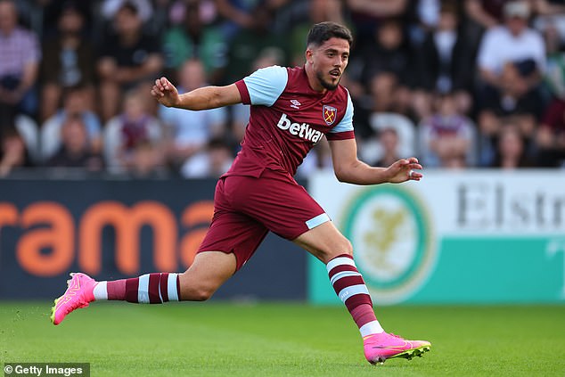 West Ham could move on Pablo Fornals in a bid to free up funds for further squad development