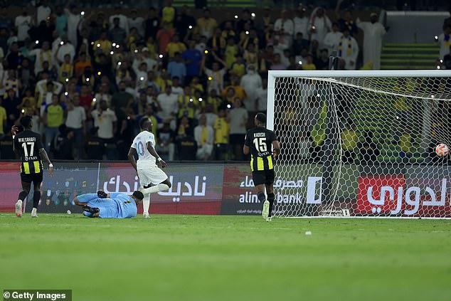 Sadio Mane struck in the 75th and 82nd minutes to seal victory for Al Nassr