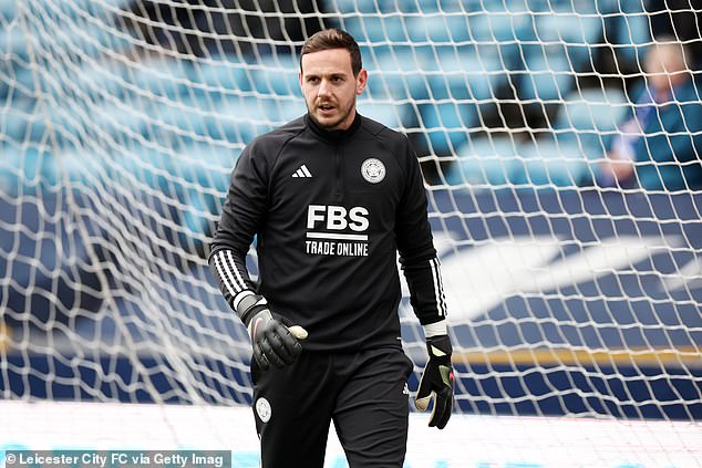 Sheffield United are looking to bring Leicester keeper Danny Ward to Bramall Lane