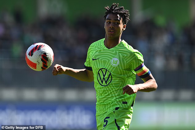 Arsenal and Chelsea are among the clubs keeping tabs on Wolfsburg's 17-year-old defender David Odogu
