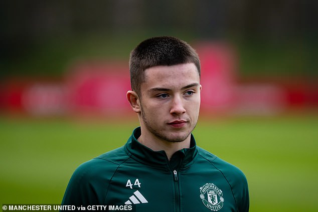 Manchester United youngster Dan Gore is closing in on a loan move to Port Vale