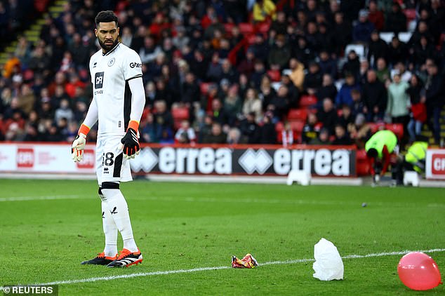 Sheffield United have conceded 51 goals with Wes Foderingham between the sticks, the division's worst record