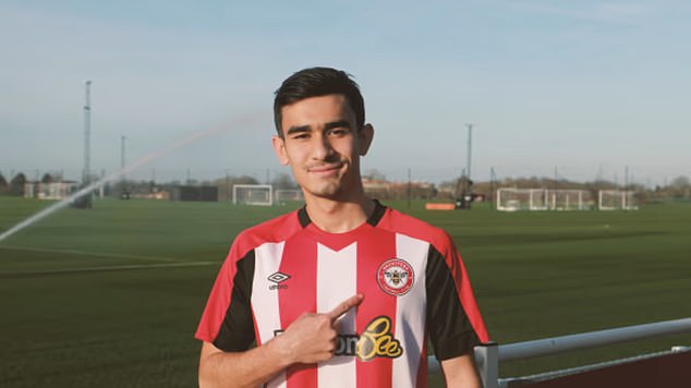 Brentford have signed 18-year-old attacking midfielder Mukhammadali Urinboev