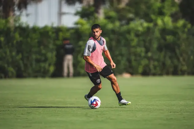 Edison Azcona in training with Inter Miami CF