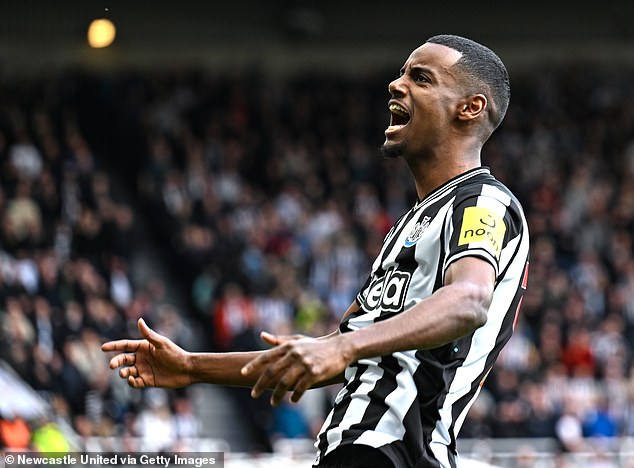 Newcastle are braced for Arsenal and Tottenham to make £100m bids for Alexander Isak
