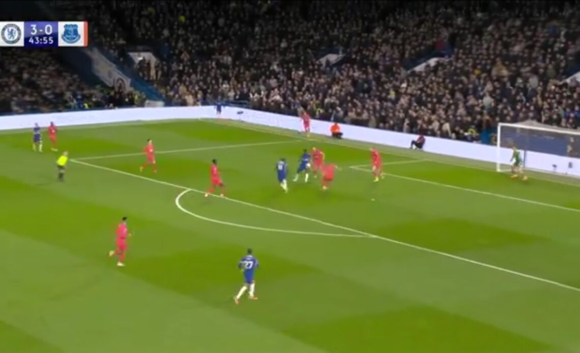 Watch: Jackson adds a fourth for Chelsea with a sumptuous volley