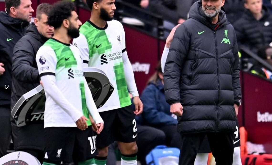 "Why would you do that?" - Klopp has clearly got a problem with Salah, claims ex-Liverpool star