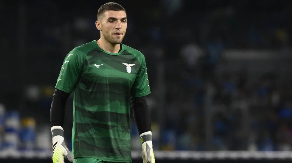 Leicester in advanced talks to sign 22-year-old goalkeeper