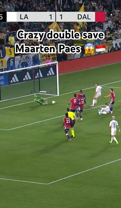 Maarten Paes DOUBLE Save To Force The Offside Call