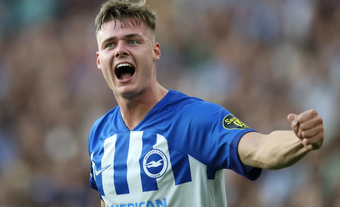 Man United target Evan Ferguson to stay with Brighton after tough season