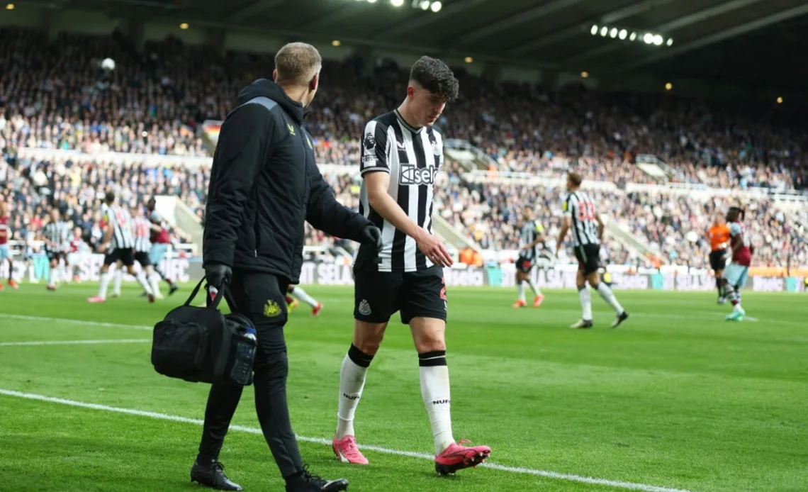 Newcastle United's right-back Tino Livramento received high praise by Chris Sutton for his performance against Burnley
