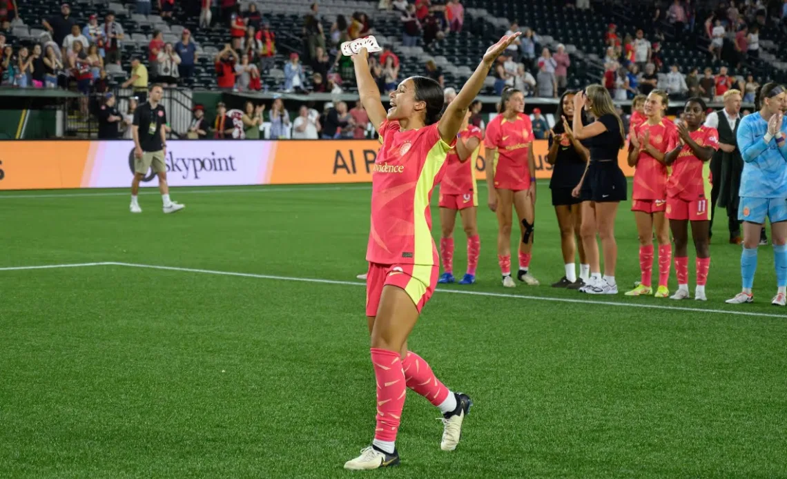 POSTMATCH | Sophia Smith reflects following Thorns' fifth-straight win