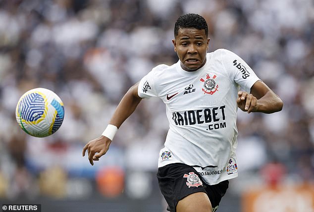 West Ham scouts watched Corinthians forward Wesley last month as they step up their interest