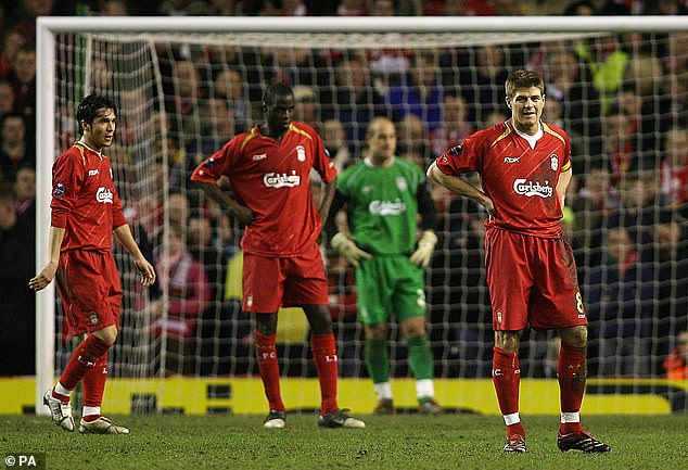 A former Liverpool star is looking for a new club at the age of 41 after leaving Villarreal