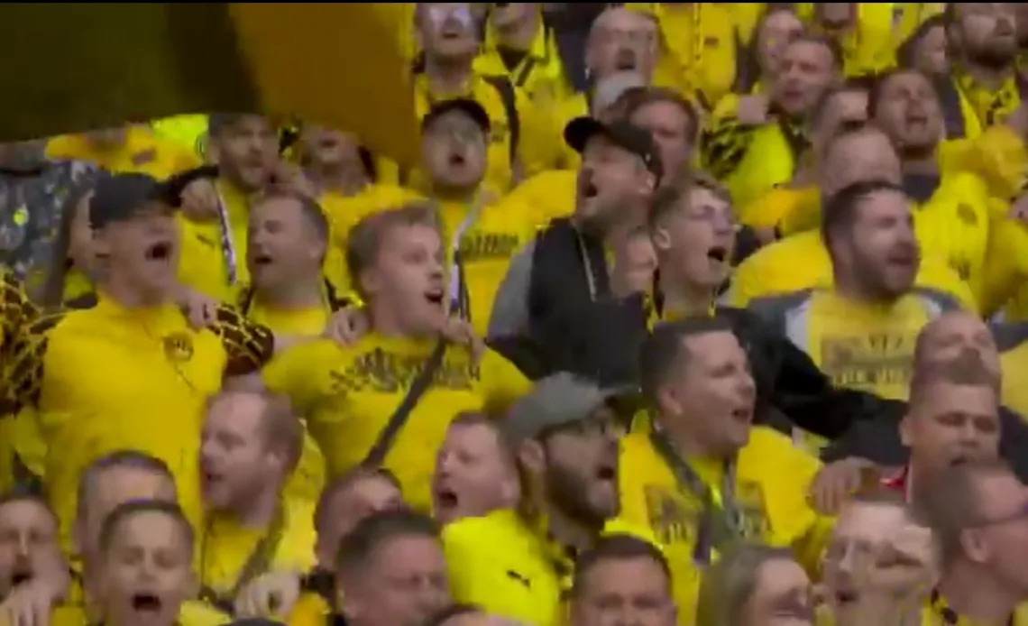Watch: Borussia Dortmund supporters making incredible atmosphere moments before kick-off