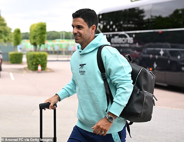 Mikel Arteta looks set to add the Italian defender to his ranks after a deal was agreed