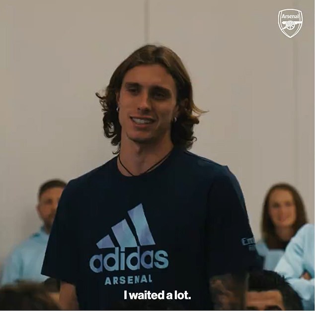 The 22-year-old delivered his first message to the squad during a team meeting at the hotel