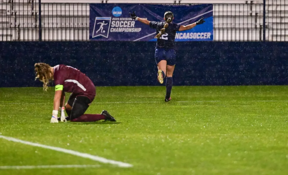 Women's Soccer bests Santa Clara 2-0